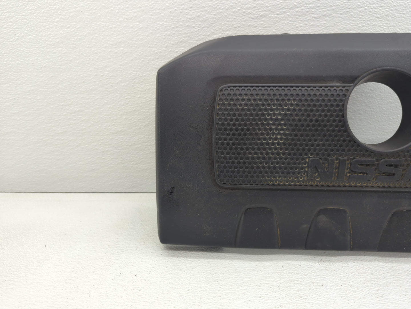 2016 Nissan Sentra Engine Cover - Oemusedautoparts1.com