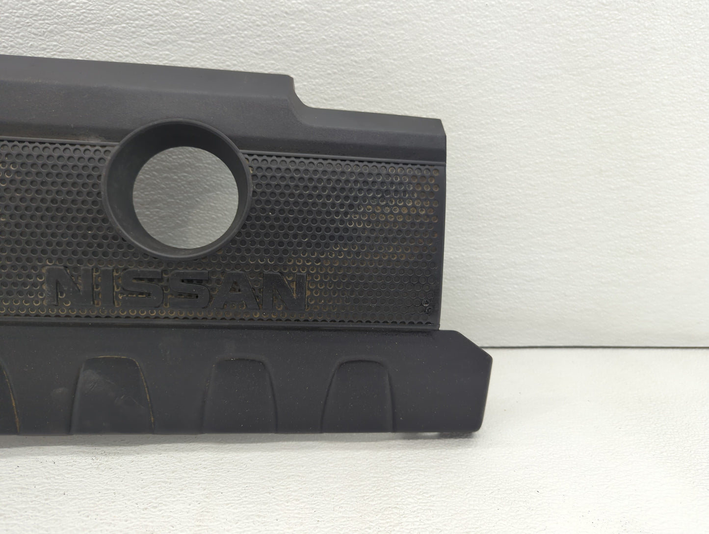 2016 Nissan Sentra Engine Cover - Oemusedautoparts1.com