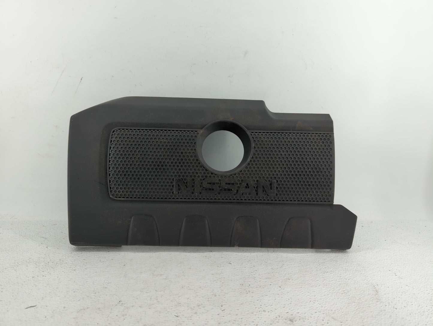 2016 Nissan Sentra Engine Cover - Oemusedautoparts1.com