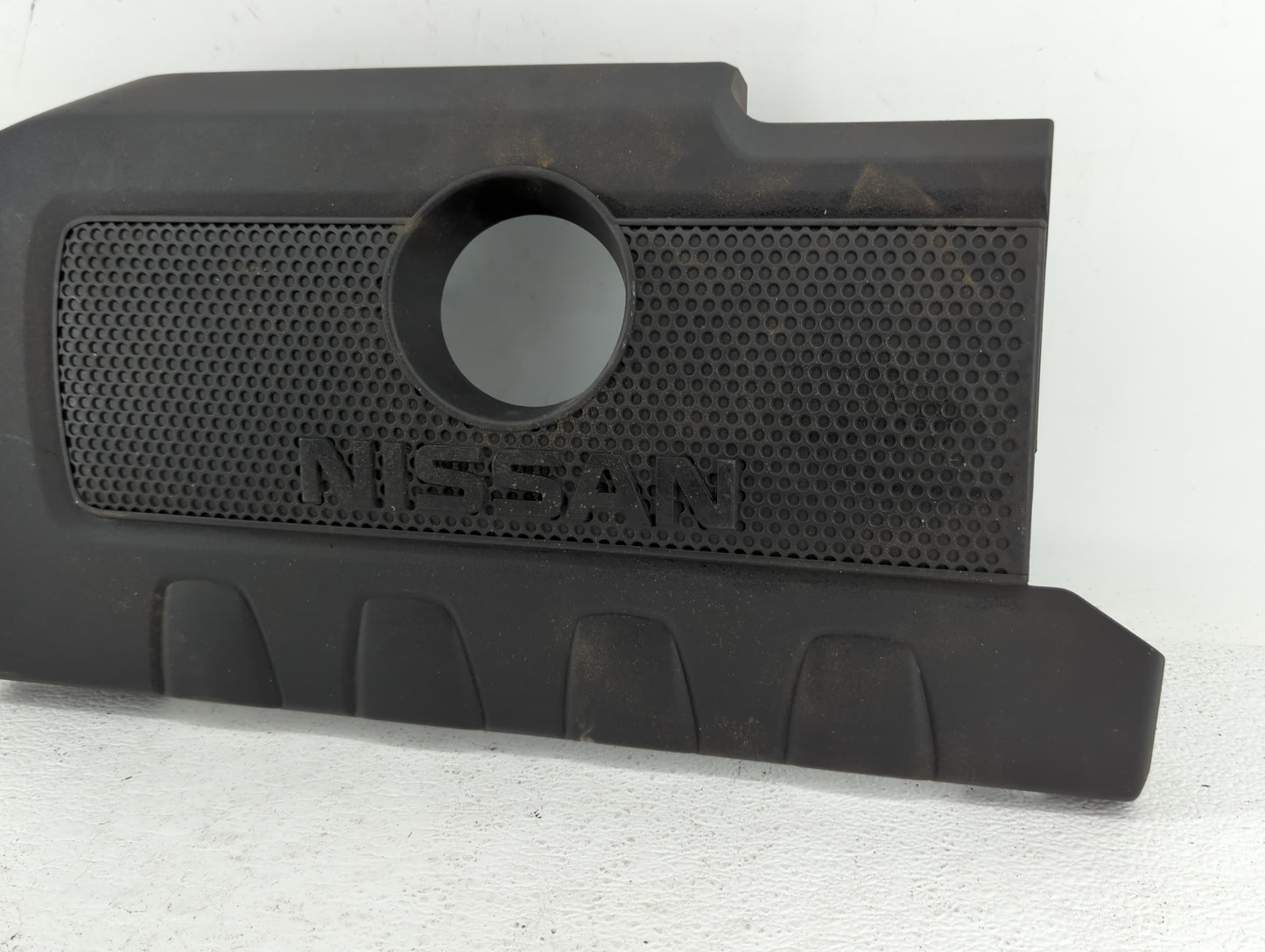 2016 Nissan Sentra Engine Cover - Oemusedautoparts1.com
