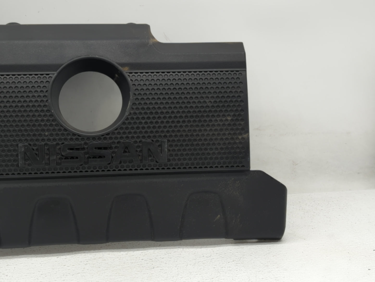 2016 Nissan Sentra Engine Cover - Oemusedautoparts1.com