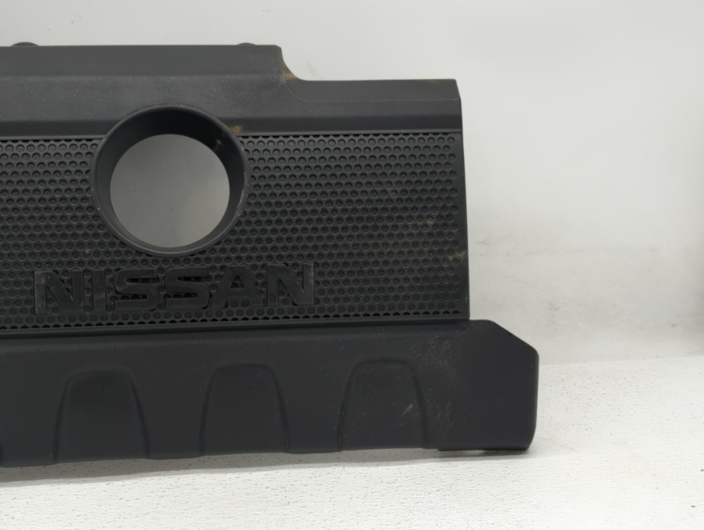 2016 Nissan Sentra Engine Cover - Oemusedautoparts1.com