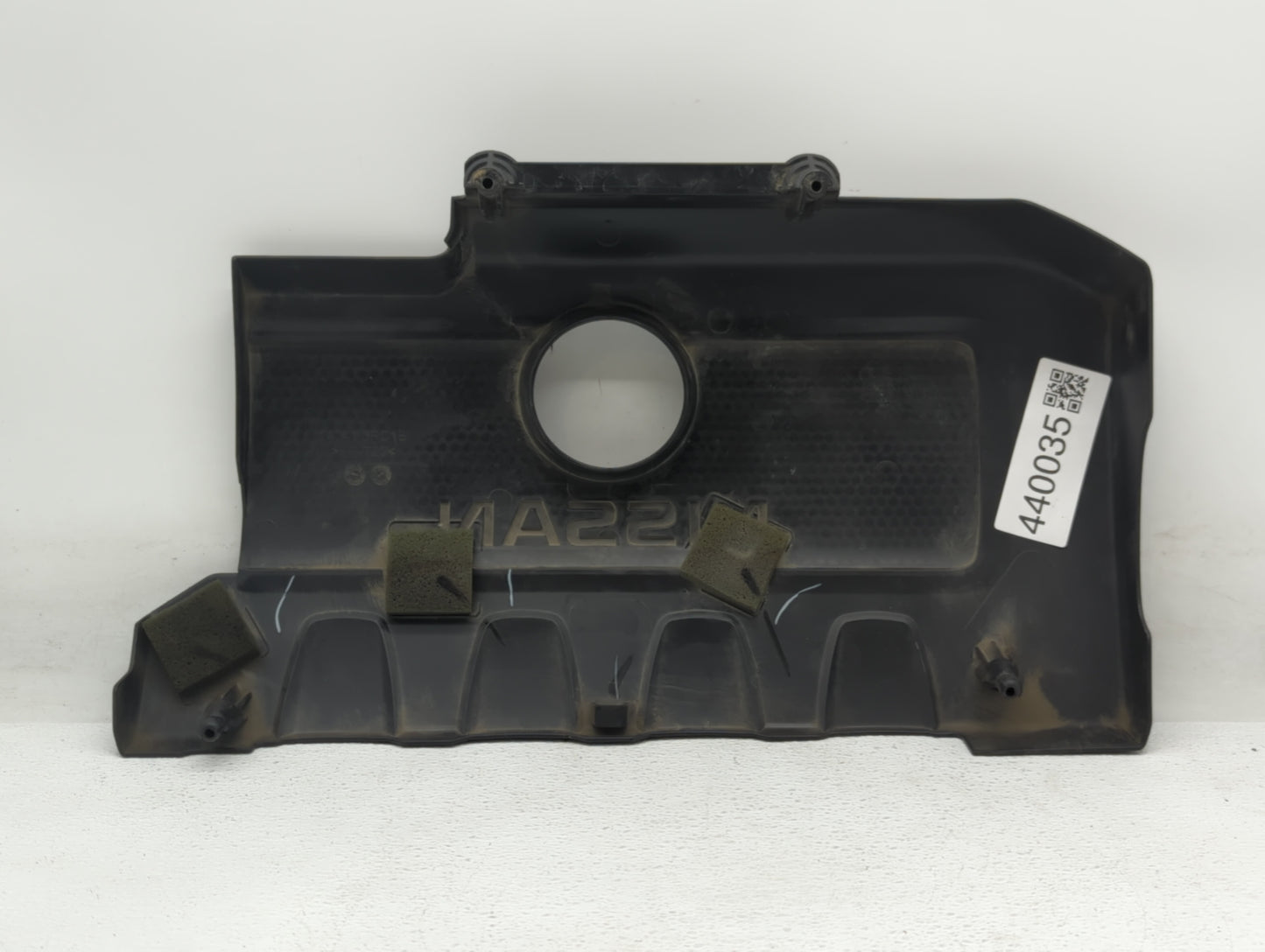 2016 Nissan Sentra Engine Cover - Oemusedautoparts1.com