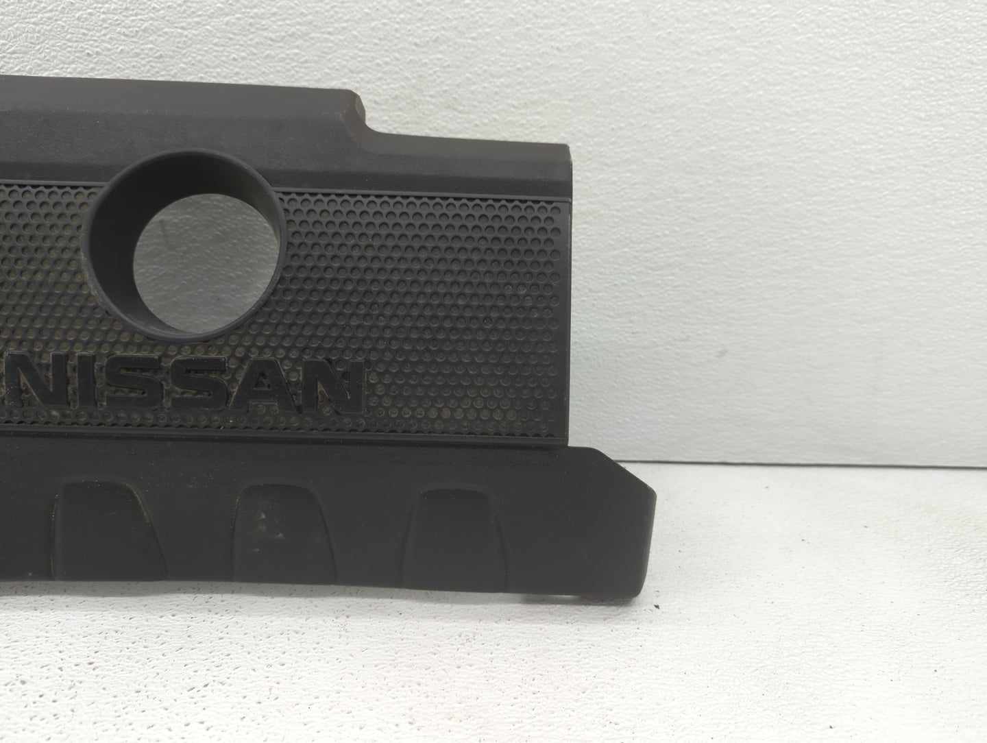 2016 Nissan Sentra Engine Cover - Oemusedautoparts1.com