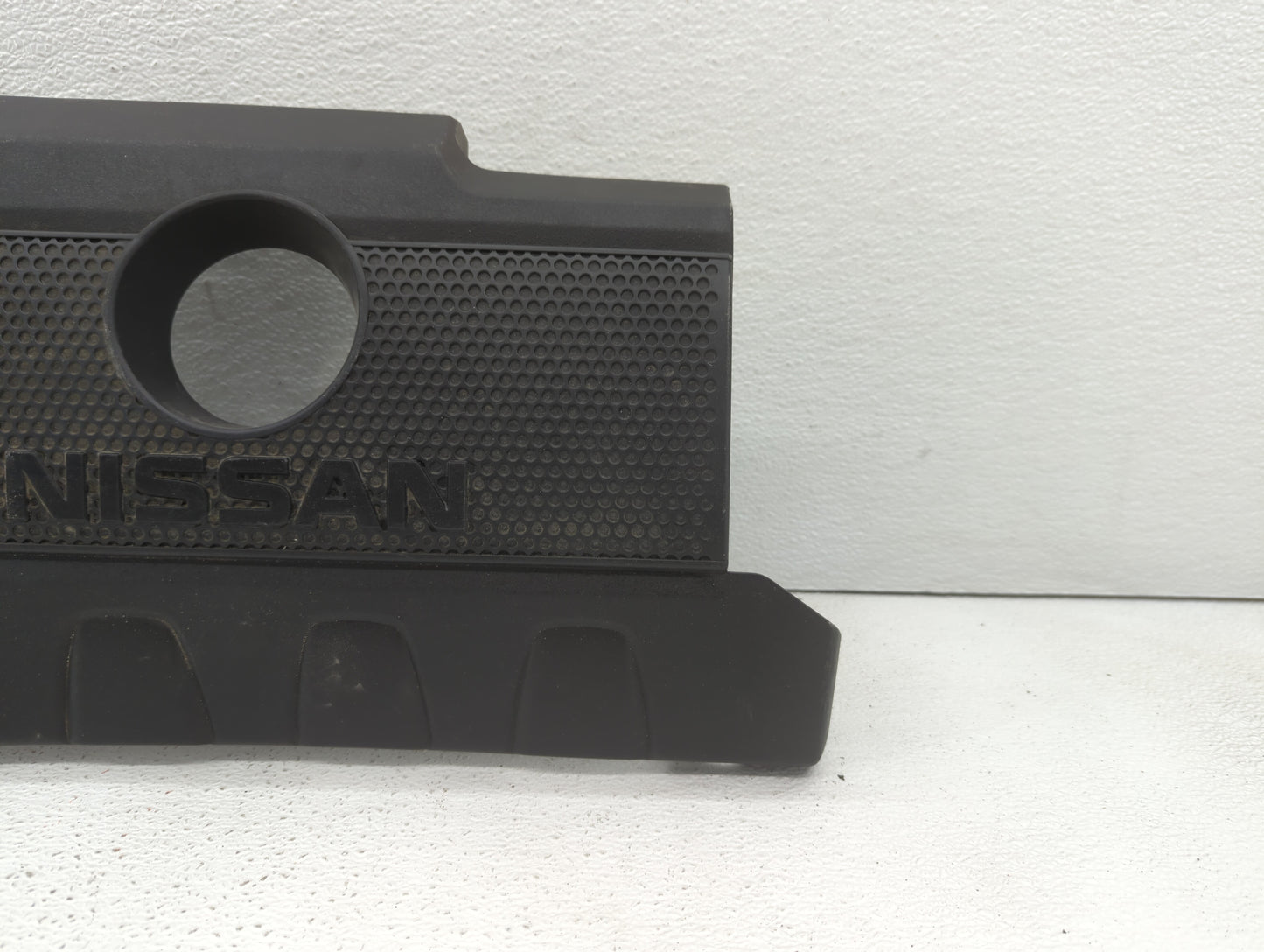 2016 Nissan Sentra Engine Cover - Oemusedautoparts1.com