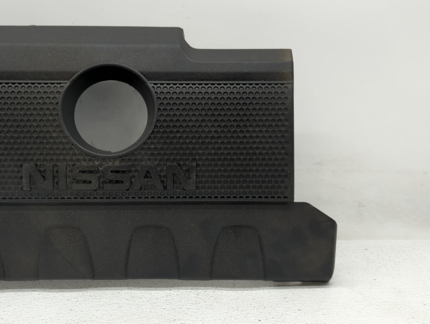 2016 Nissan Sentra Engine Cover - Oemusedautoparts1.com