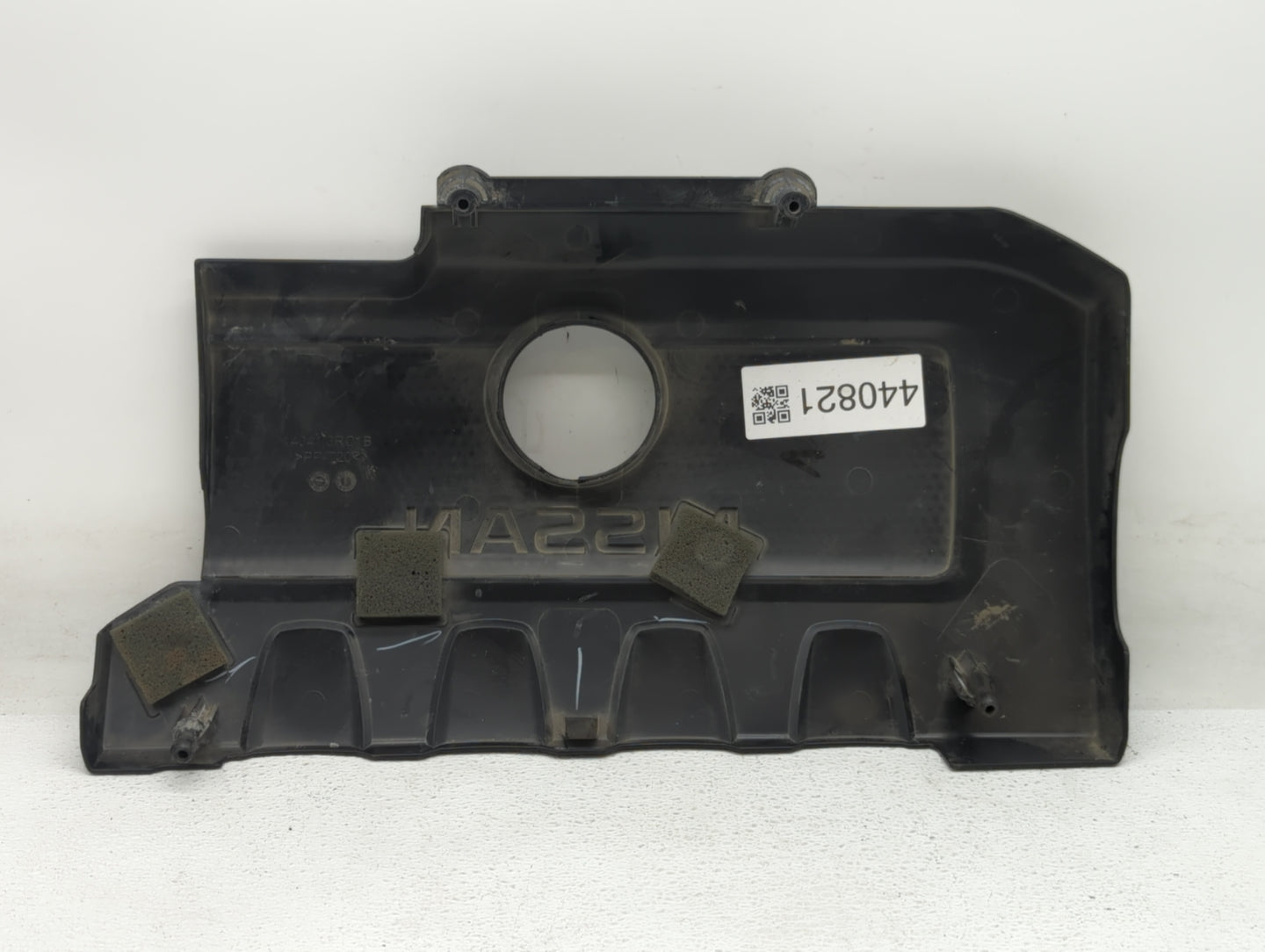 2016 Nissan Sentra Engine Cover - Oemusedautoparts1.com