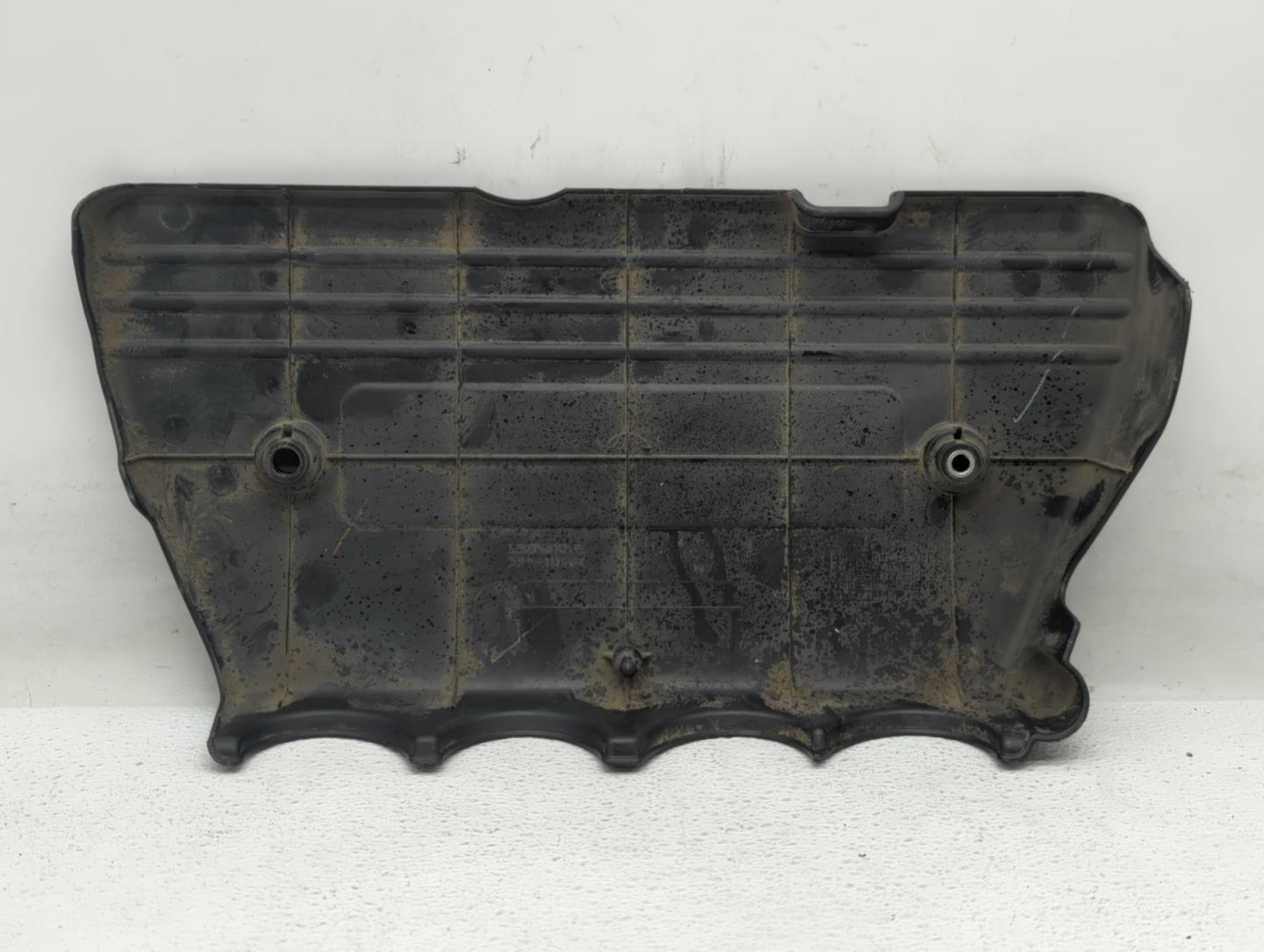 2016 Nissan Sentra Engine Cover - Oemusedautoparts1.com