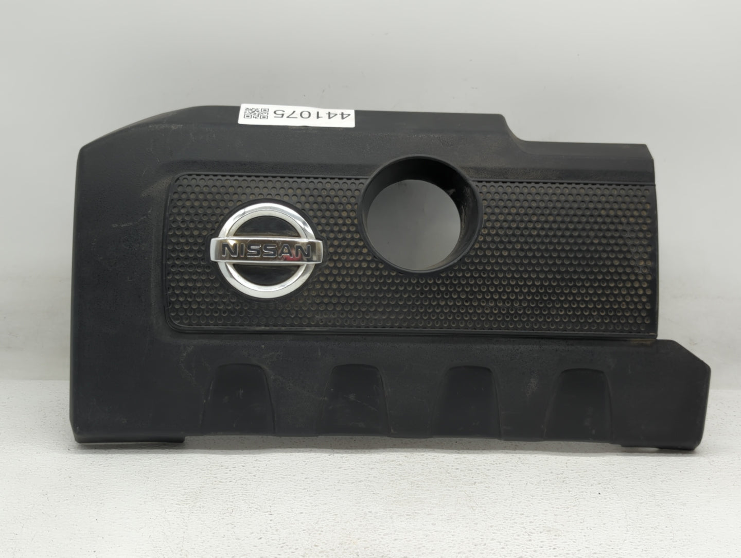 2016 Nissan Sentra Engine Cover - Oemusedautoparts1.com