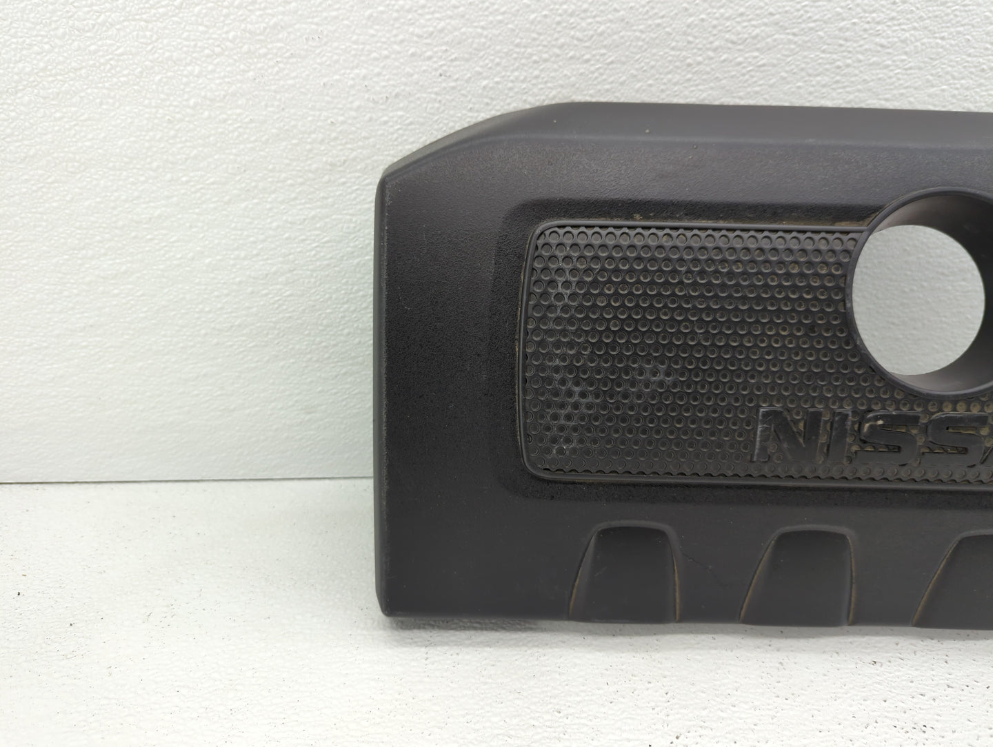 2016 Nissan Sentra Engine Cover - Oemusedautoparts1.com