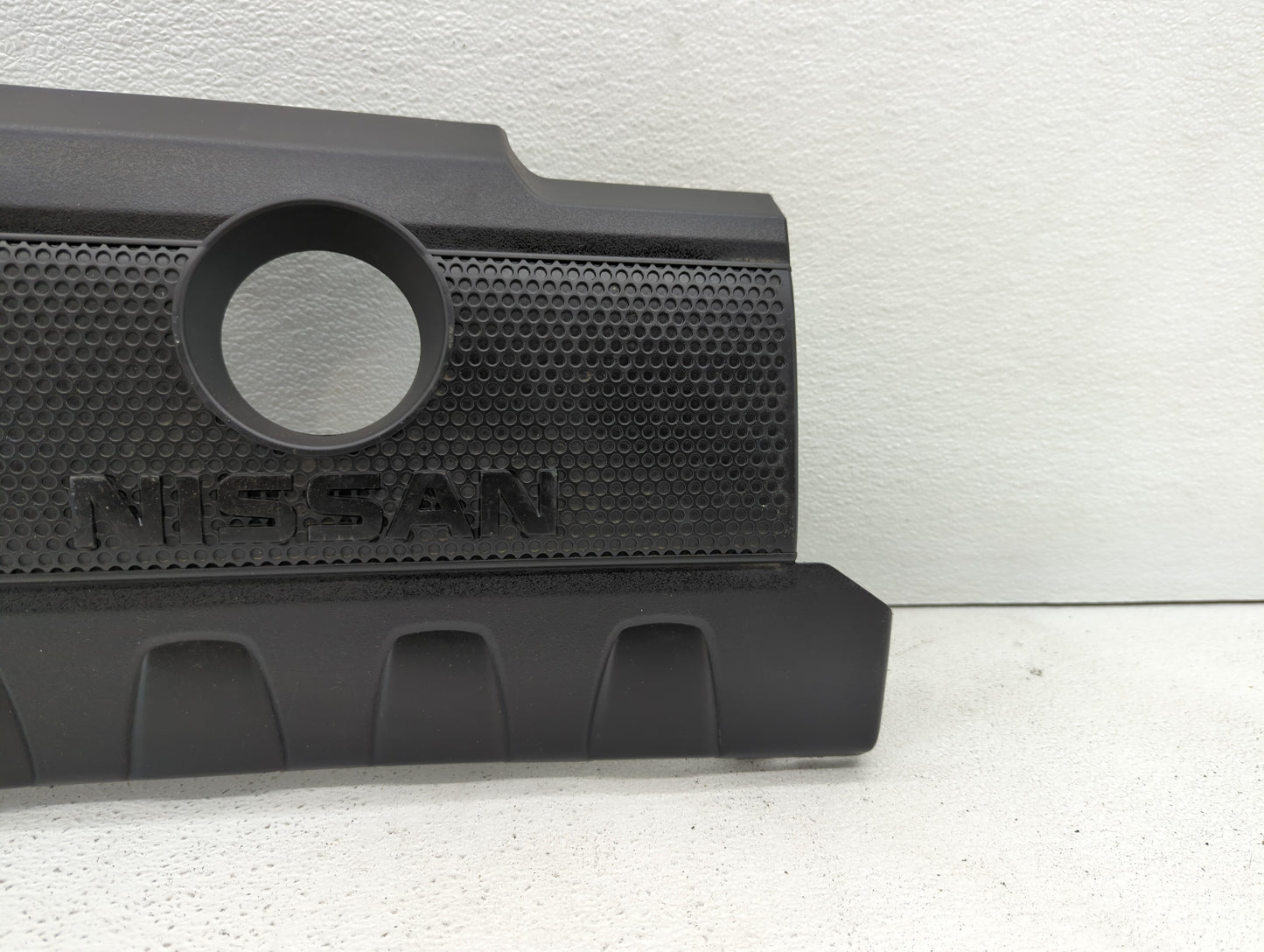 2016 Nissan Sentra Engine Cover - Oemusedautoparts1.com