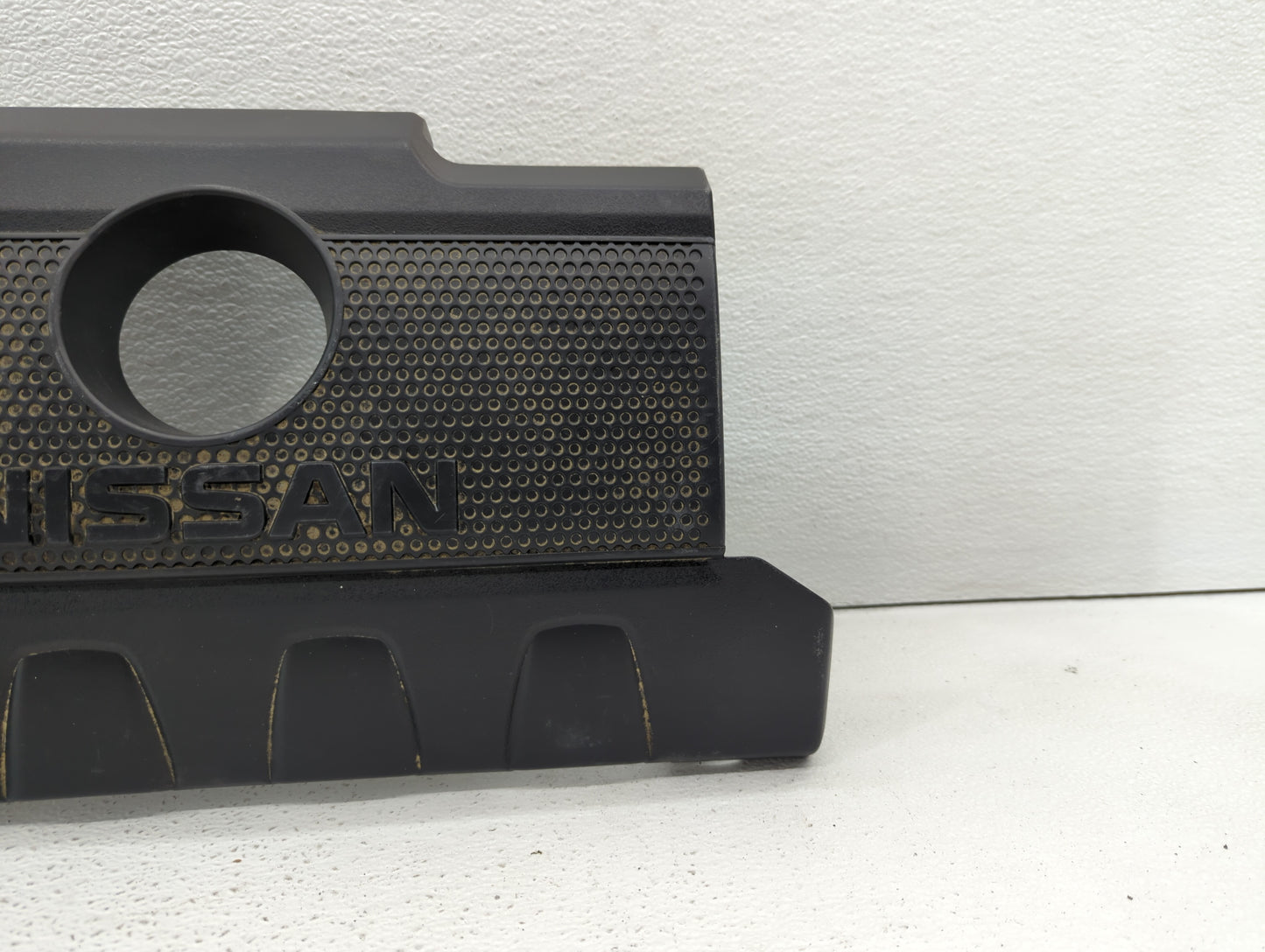 2016 Nissan Sentra Engine Cover - Oemusedautoparts1.com