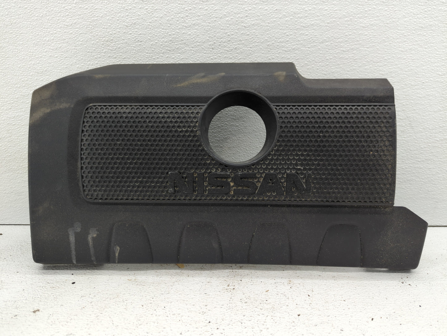 2016 Nissan Sentra Engine Cover - Oemusedautoparts1.com