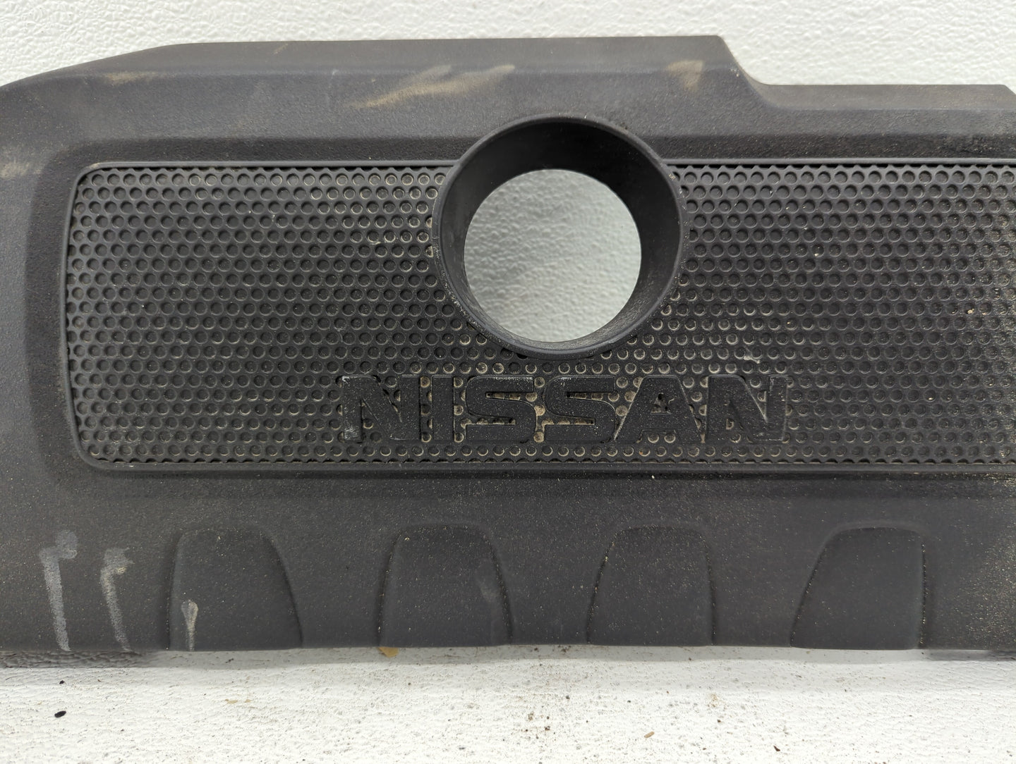 2016 Nissan Sentra Engine Cover - Oemusedautoparts1.com
