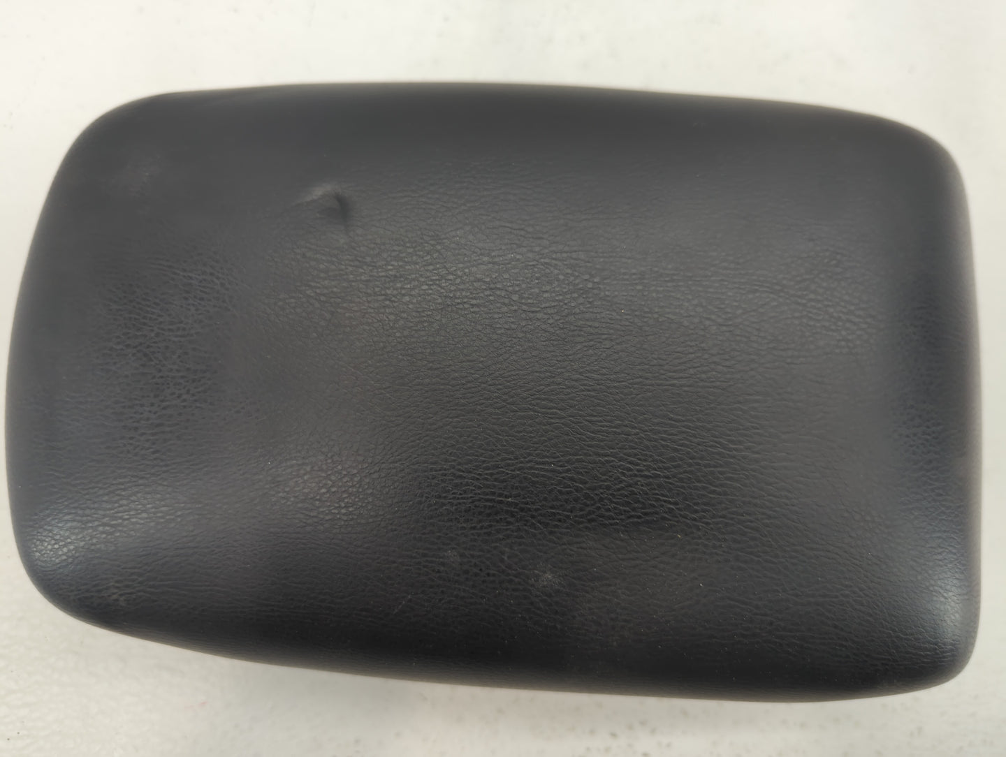 2016 Nissan Sentra Center Console Armrest Cover Lid Black - Oemusedautoparts1.com