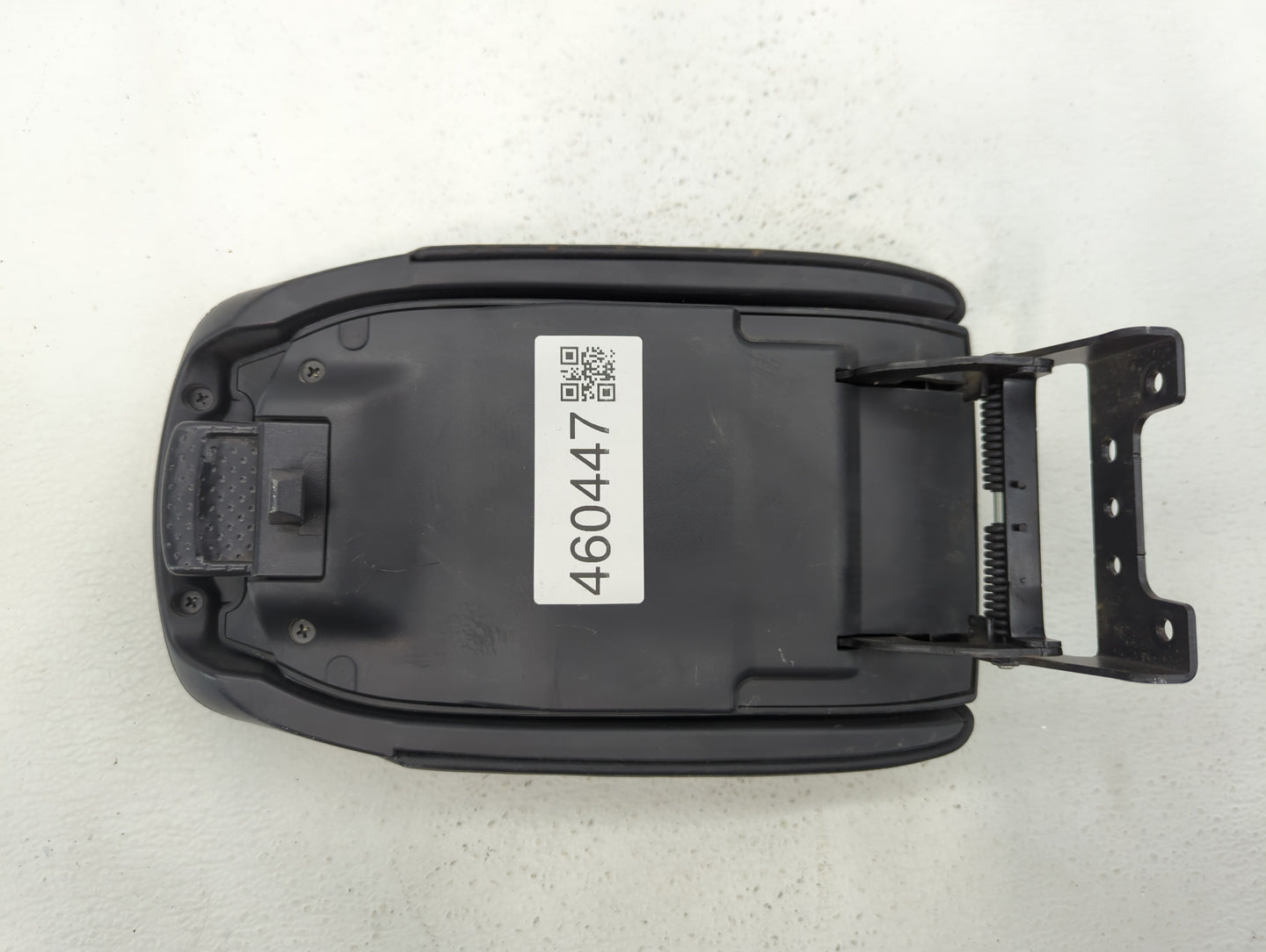 2016 Nissan Sentra Center Console Armrest Cover Lid Black - Oemusedautoparts1.com