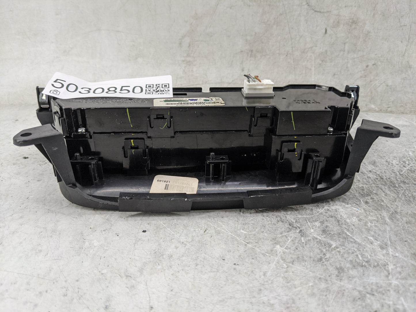 2015-2017 Nissan Sentra Climate Control Module Temperature AC/Heater Replacement P/N:275004AT2A Fits Fits 2015 2016 2017 OEM