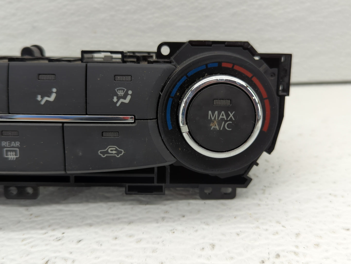 2015-2017 Nissan Sentra Climate Control Module Temperature AC/Heater Replacement P/N:275004AT2A Fits Fits 2015 2016 2017 OEM