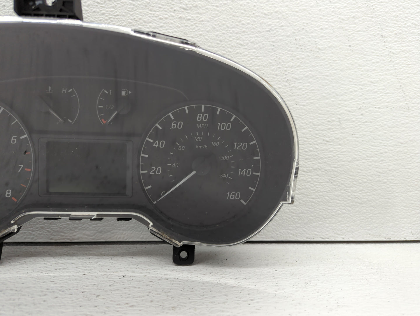 2016-2019 Nissan Sentra Instrument Cluster Speedometer Gauges P/N:248103YU0A Fits Fits 2016 2017 2018 2019 OEM Used Auto Par