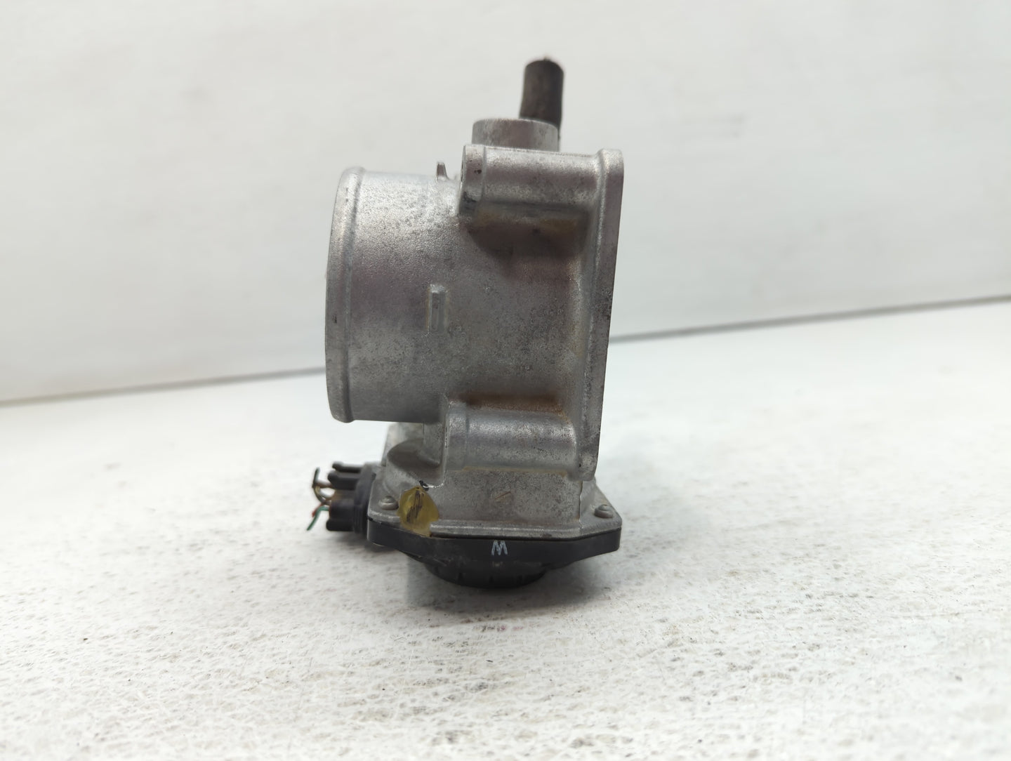 2013-2019 Nissan Sentra Throttle Body P/N:3RA60-01 B Fits Fits 2013 2014 2015 2016 2017 2018 2019 OEM Used Auto Parts - Oemu
