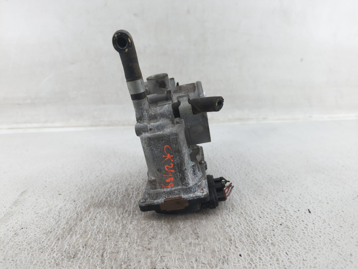 2013-2019 Nissan Sentra Throttle Body P/N:3RA60-01 B Fits Fits 2013 2014 2015 2016 2017 2018 2019 OEM Used Auto Parts - Oemu