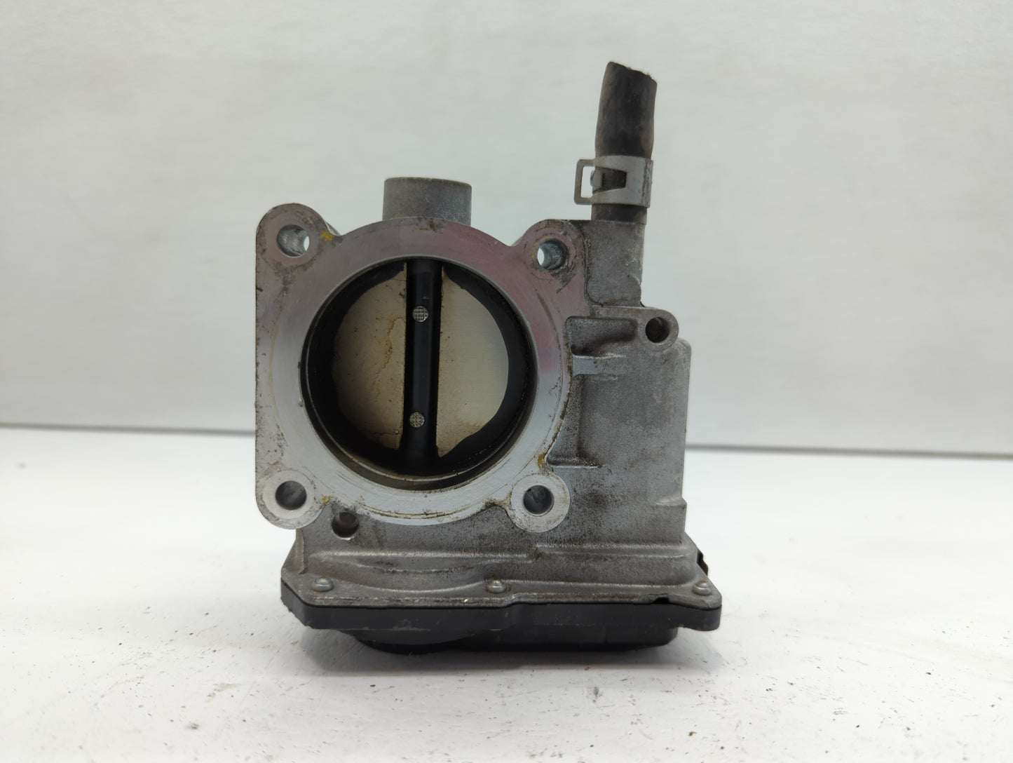 2013-2019 Nissan Sentra Throttle Body P/N:3RA60-01 B Fits Fits 2013 2014 2015 2016 2017 2018 2019 OEM Used Auto Parts - Oemu