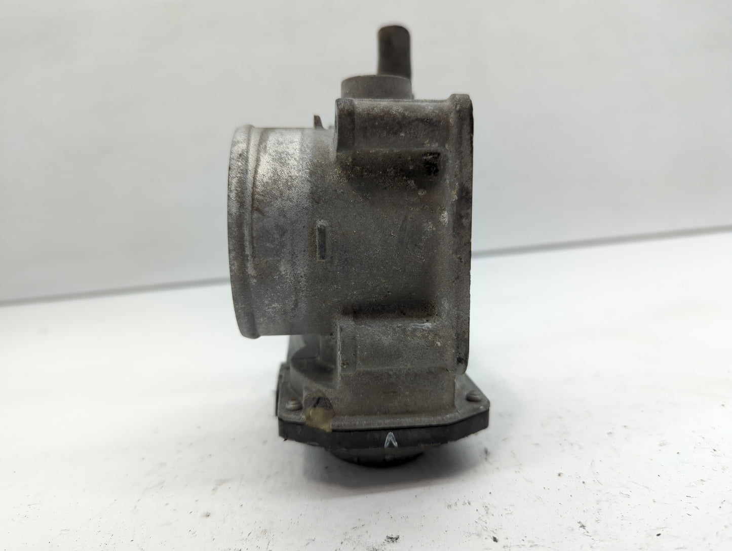 2013-2019 Nissan Sentra Throttle Body P/N:3RA60-01 B Fits Fits 2013 2014 2015 2016 2017 2018 2019 OEM Used Auto Parts - Oemu