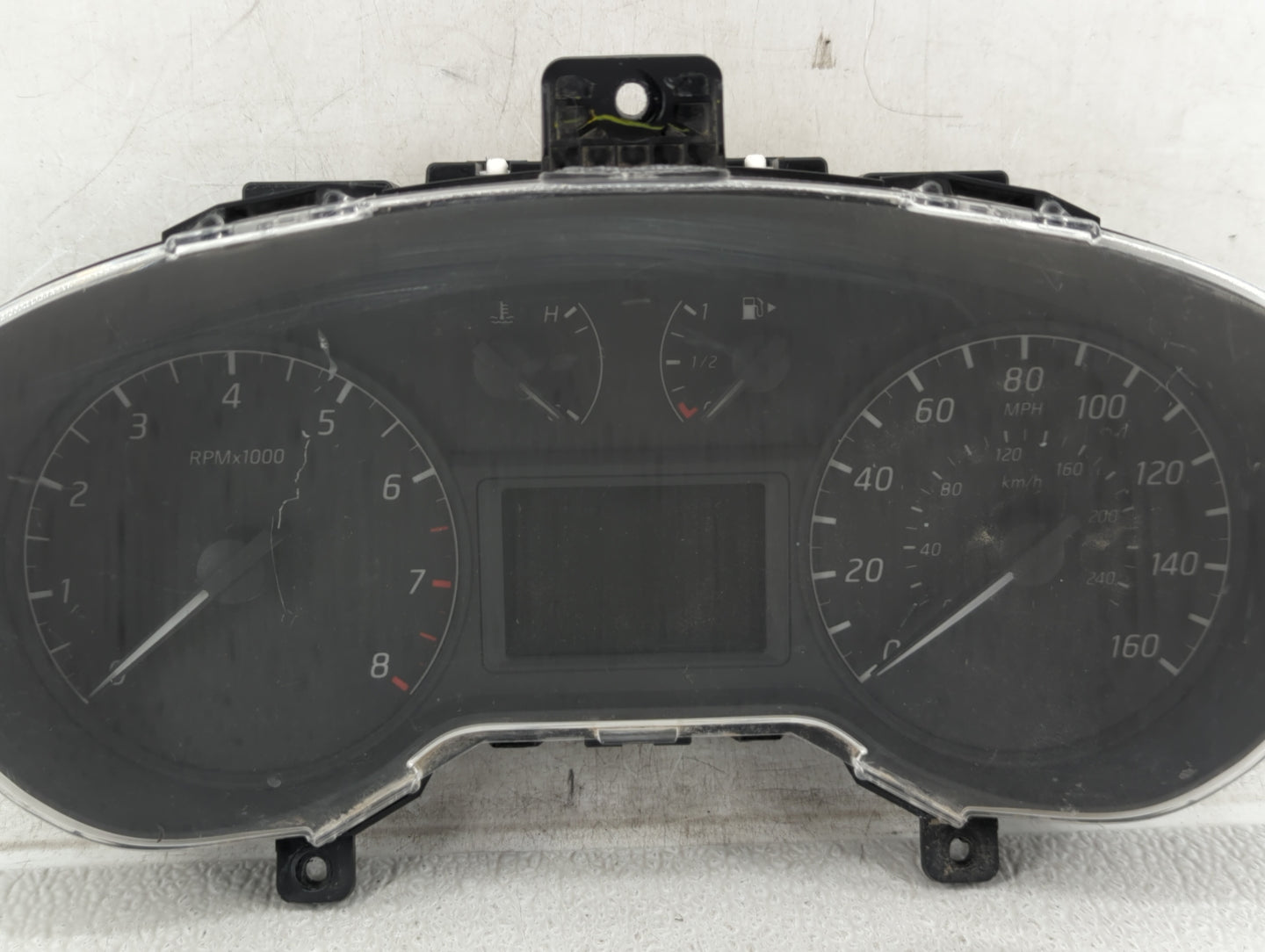2016-2019 Nissan Sentra Instrument Cluster Speedometer Gauges P/N:248103YU0A Fits Fits 2016 2017 2018 2019 OEM Used Auto Par