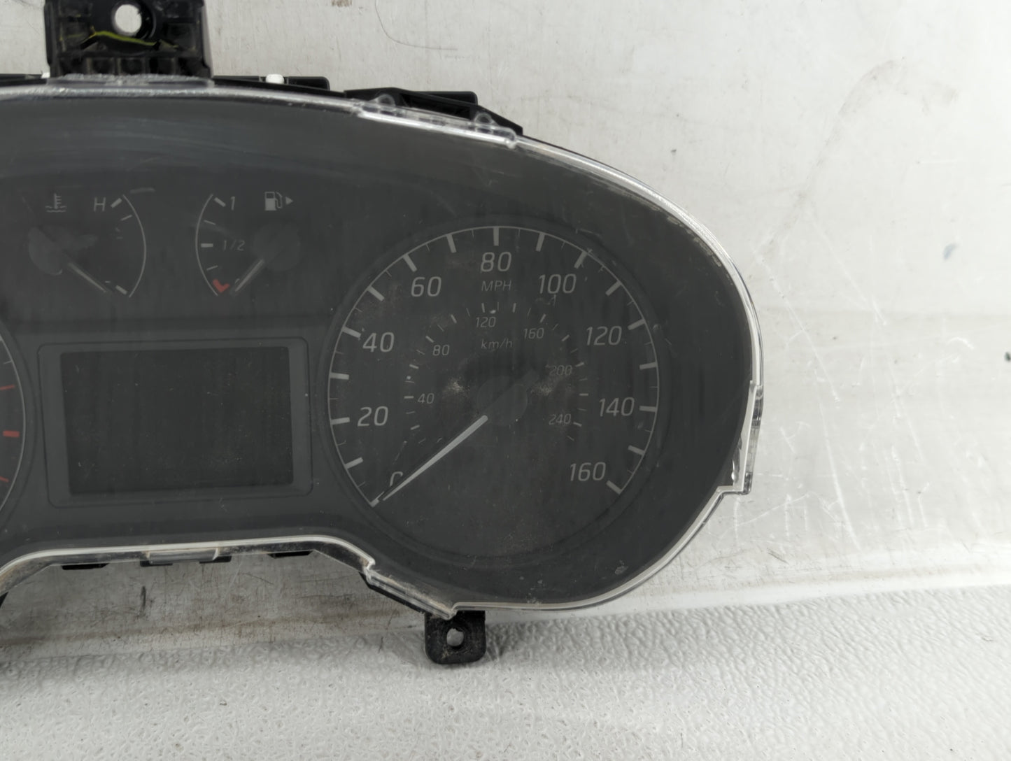2016-2019 Nissan Sentra Instrument Cluster Speedometer Gauges P/N:248103YU0A Fits Fits 2016 2017 2018 2019 OEM Used Auto Par