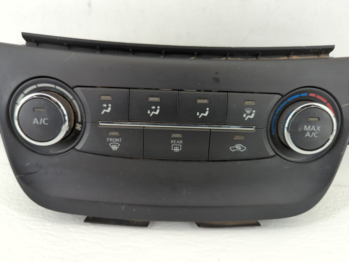 2015-2017 Nissan Sentra Climate Control Module Temperature AC/Heater Replacement Fits Fits 2015 2016 2017 OEM Used Auto Part