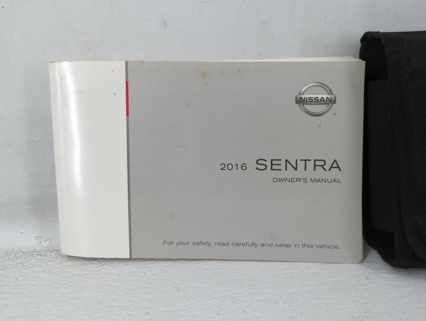 2016 Nissan Sentra Owners Manual Book Guide P/N:OM16EM 0B17U1 OEM Used Auto Parts - Oemusedautoparts1.com