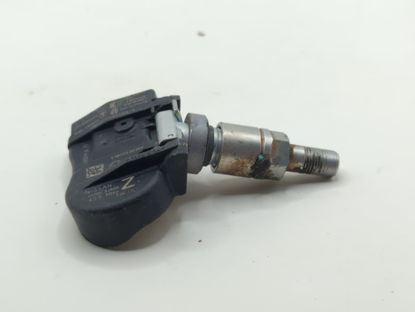 2016 Nissan Sentra Tire Pressure Monitoring System Sensor Tpms - Oemusedautoparts1.com
