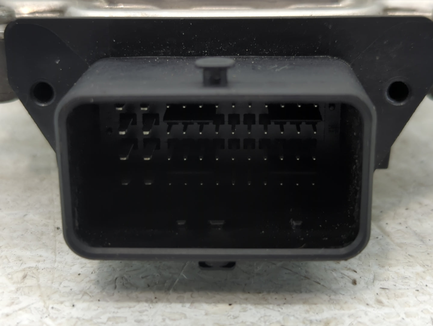 2013-2016 Nissan Sentra Chassis Control Module Ccm Bcm Body Control - Oemusedautoparts1.com