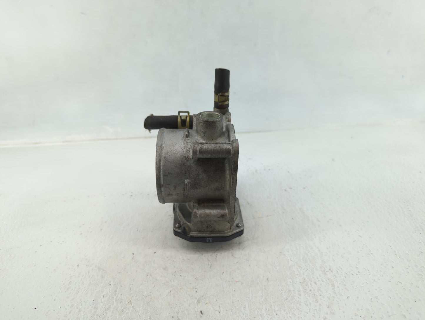 2013-2019 Nissan Sentra Throttle Body P/N:3RA60-01 Fits Fits 2013 2014 2015 2016 2017 2018 2019 OEM Used Auto Parts - Oemuse