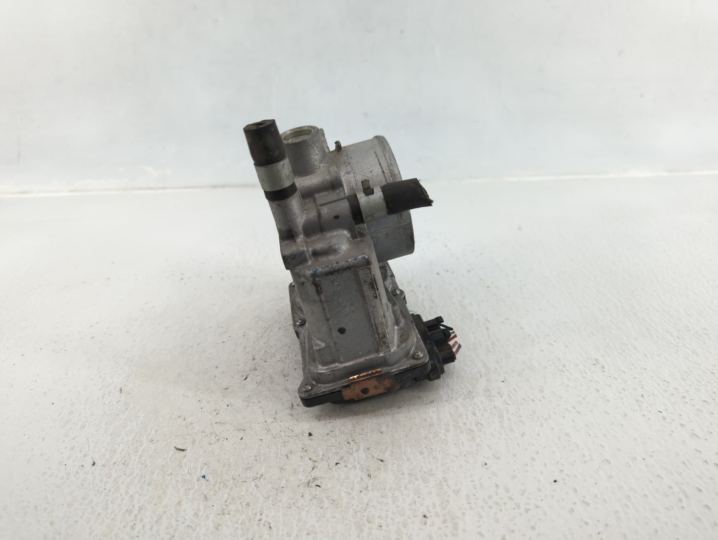 2013-2019 Nissan Sentra Throttle Body P/N:3RA60-01 Fits Fits 2013 2014 2015 2016 2017 2018 2019 OEM Used Auto Parts - Oemuse