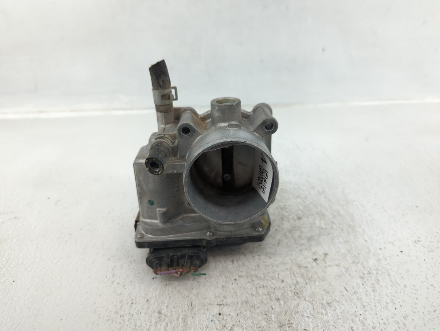 2013-2019 Nissan Sentra Throttle Body P/N:3RA60-01 B Fits Fits 2013 2014 2015 2016 2017 2018 2019 OEM Used Auto Parts - Oemu