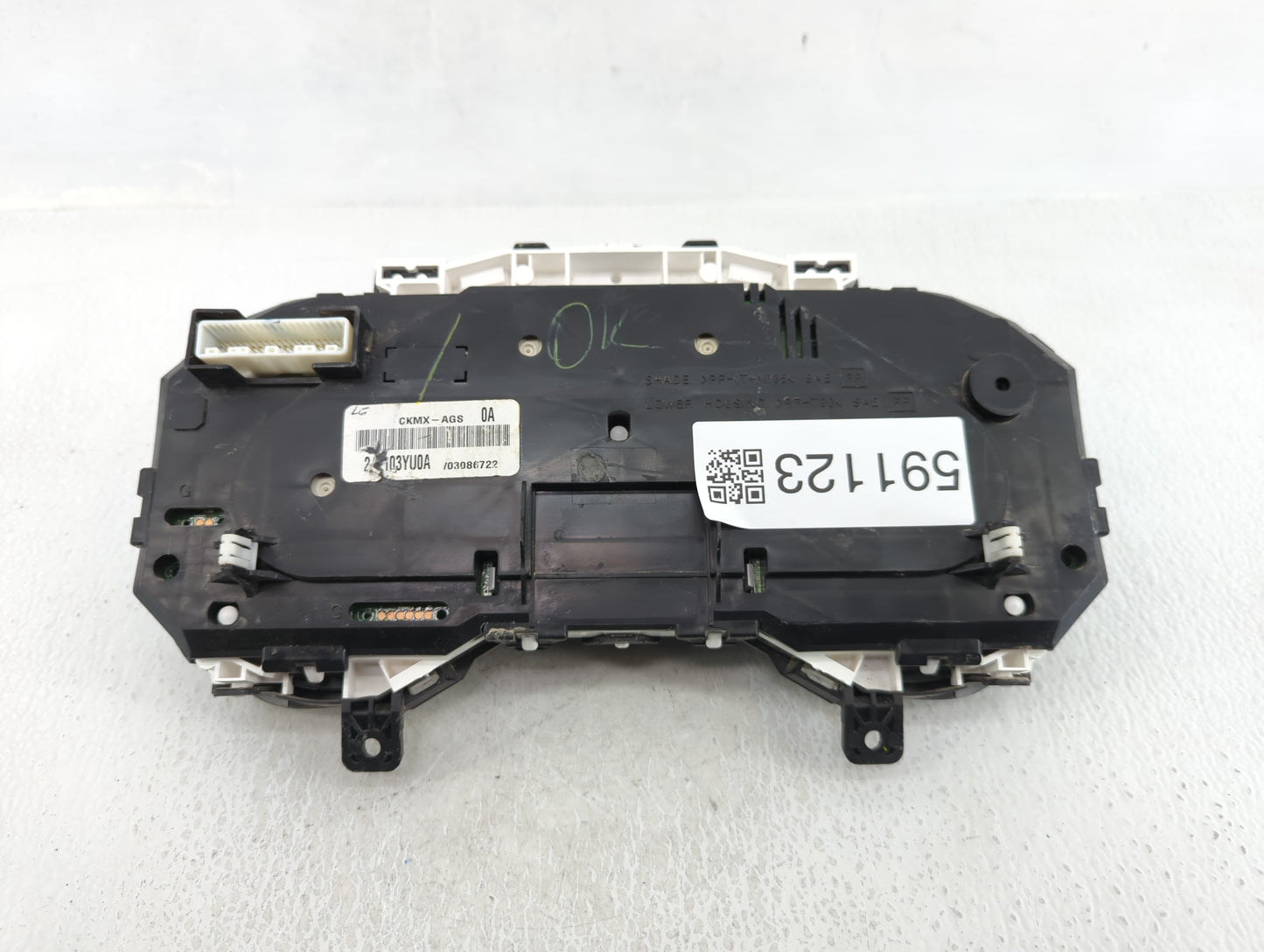 2016 Nissan Sentra Instrument Cluster Speedometer Gauges P/N:03086722 CKMX-AGS Fits OEM Used Auto Parts - Oemusedautoparts1.