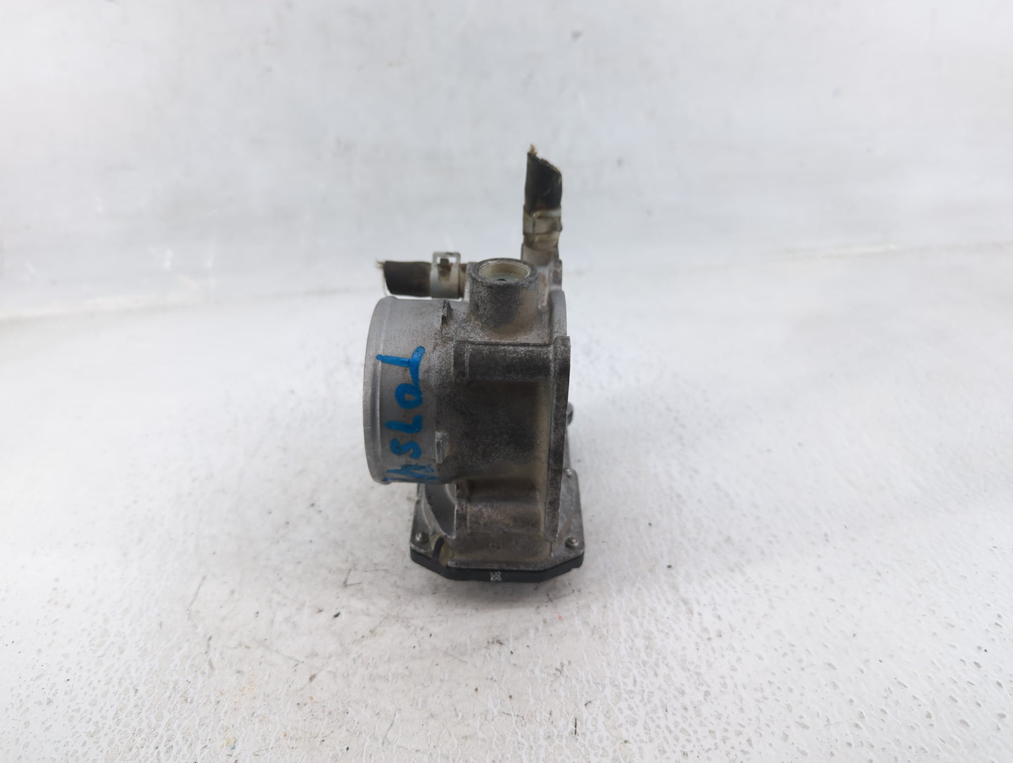 2013-2019 Nissan Sentra Throttle Body P/N:3RA60-01 B Fits Fits 2013 2014 2015 2016 2017 2018 2019 OEM Used Auto Parts - Oemu