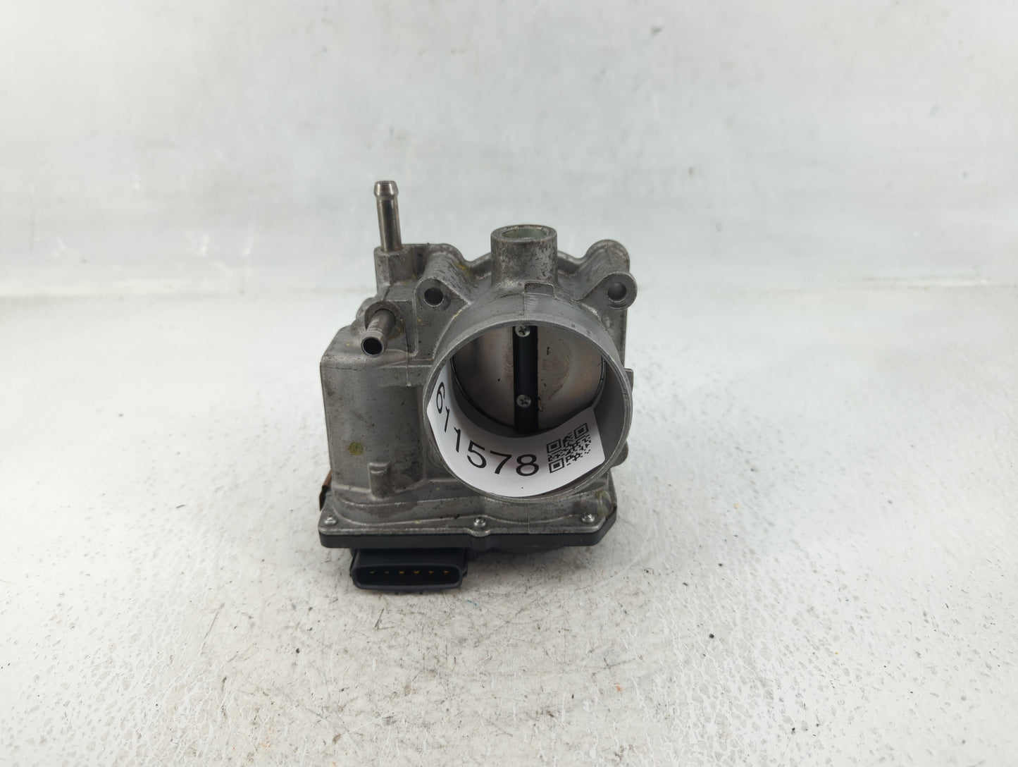 2013-2019 Nissan Sentra Throttle Body P/N:3RA60-01 B Fits Fits 2013 2014 2015 2016 2017 2018 2019 OEM Used Auto Parts - Oemu