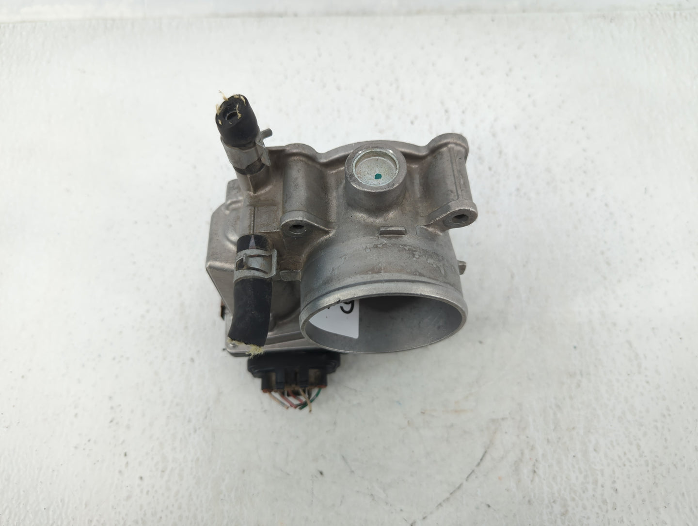 2013-2019 Nissan Sentra Throttle Body P/N:3RA60-01 A 3RA60-01 B Fits Fits 2013 2014 2015 2016 2017 2018 2019 OEM Used Auto P
