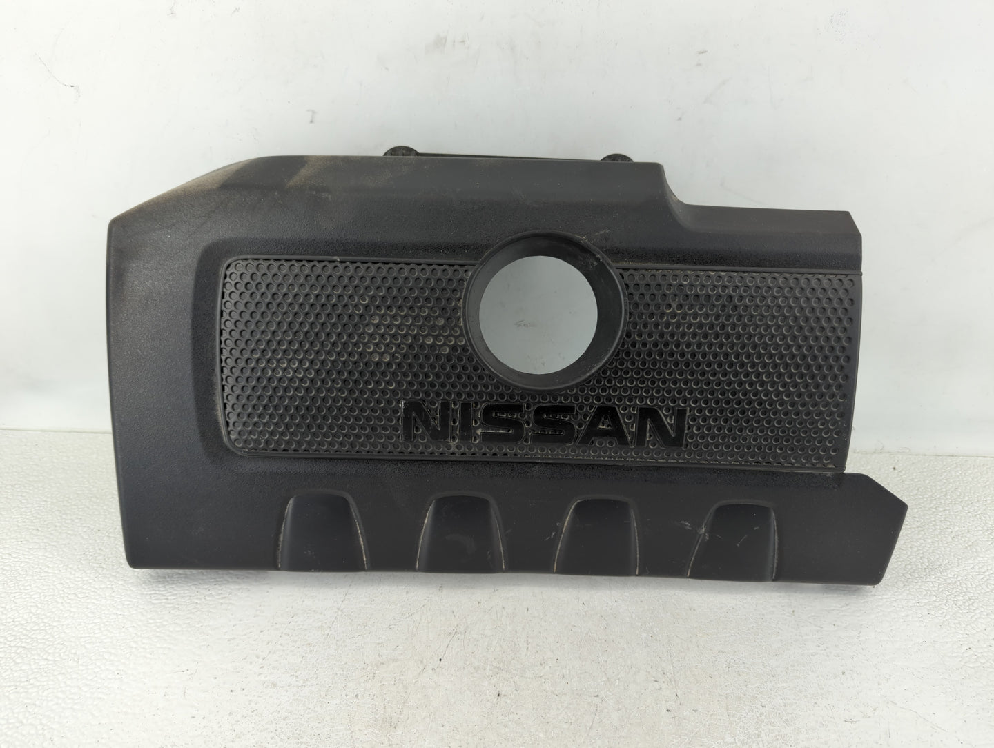 2016 Nissan Sentra Engine Cover - Oemusedautoparts1.com