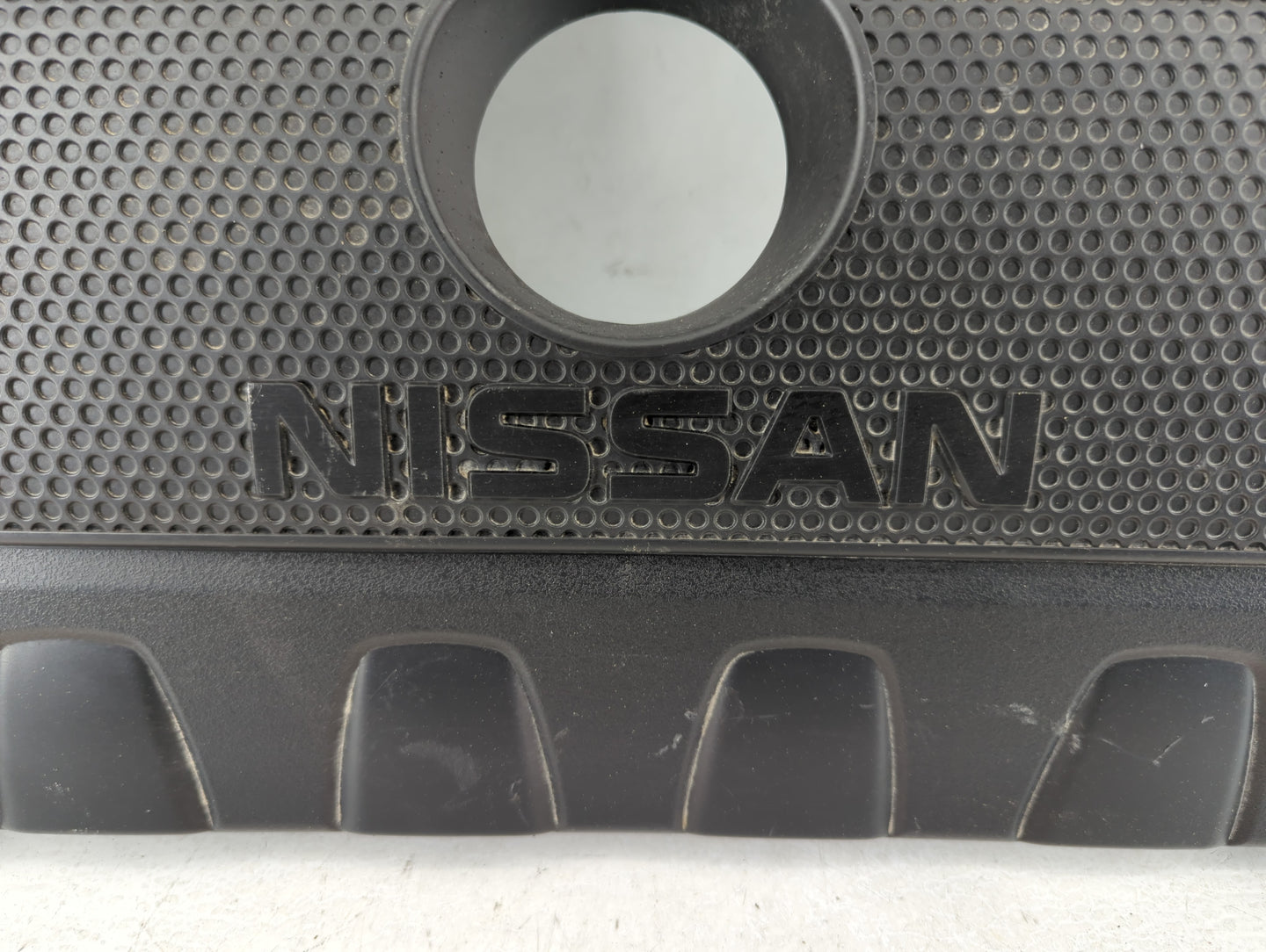 2016 Nissan Sentra Engine Cover - Oemusedautoparts1.com