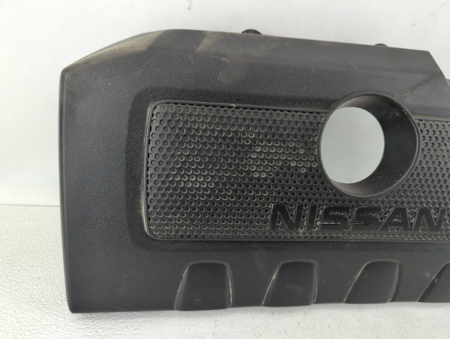 2016 Nissan Sentra Engine Cover - Oemusedautoparts1.com