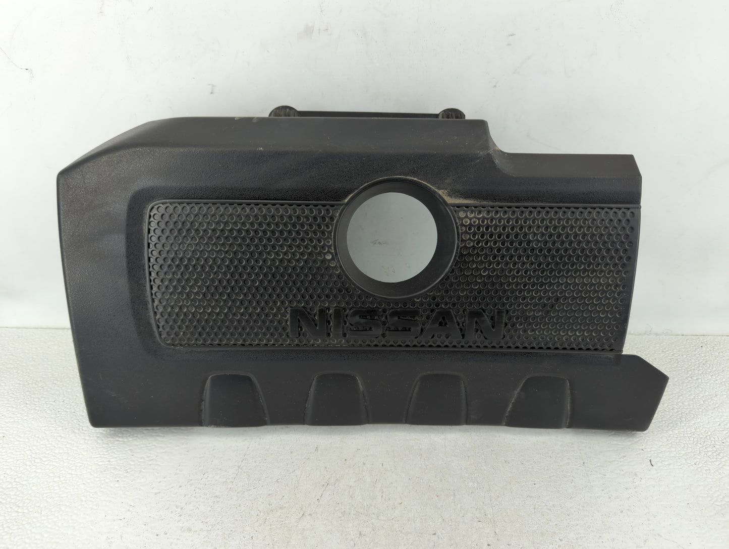 2016 Nissan Sentra Engine Cover - Oemusedautoparts1.com