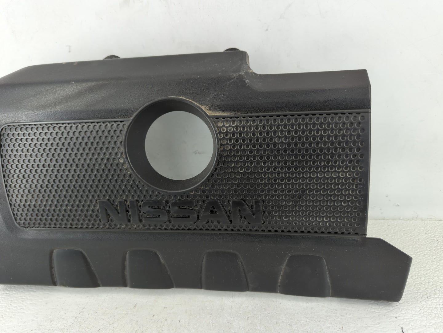 2016 Nissan Sentra Engine Cover - Oemusedautoparts1.com
