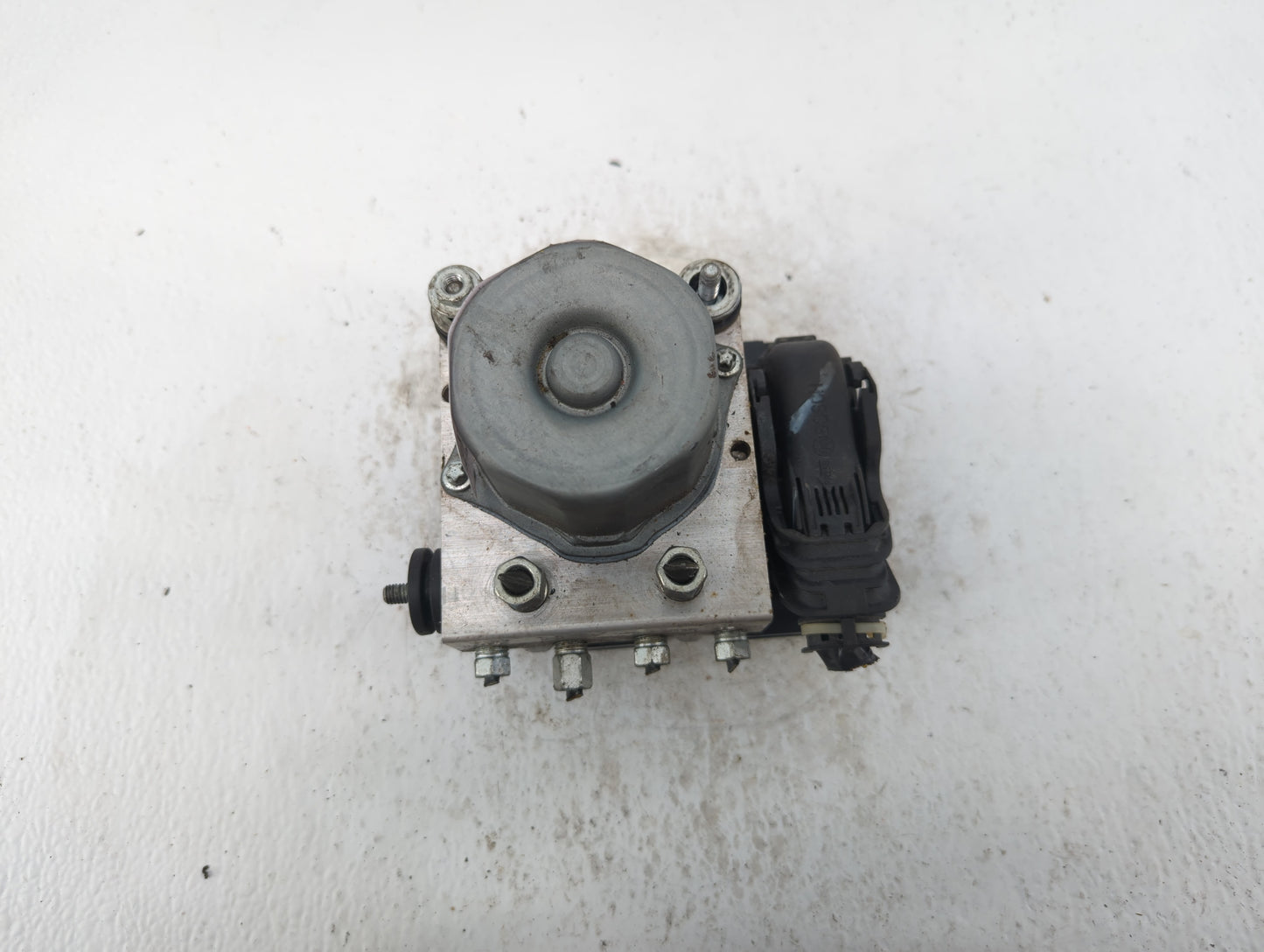 2016-2018 Nissan Sentra ABS Pump Control Module Replacement P/N:269 644 160127, 47660 4FU0C Fits Fits 2016 2017 2018 OEM Use