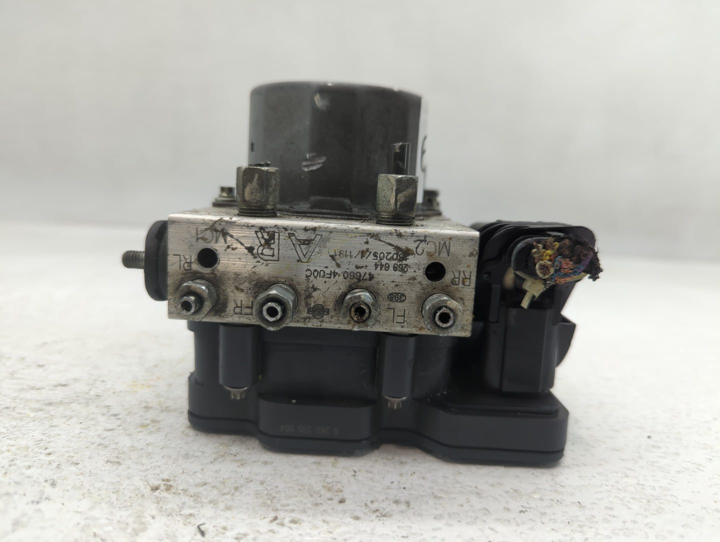2016-2018 Nissan Sentra ABS Pump Control Module Replacement P/N:269 644 47660 4FU0C Fits Fits 2016 2017 2018 OEM Used Auto P