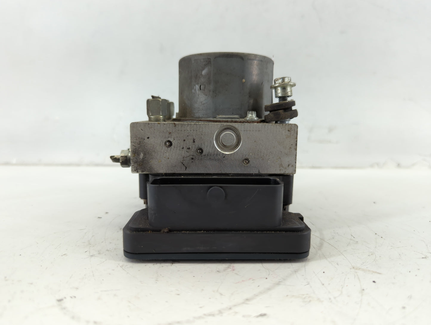 2016-2018 Nissan Sentra ABS Pump Control Module Replacement P/N:269 644 47660 4FU0C Fits Fits 2016 2017 2018 OEM Used Auto P