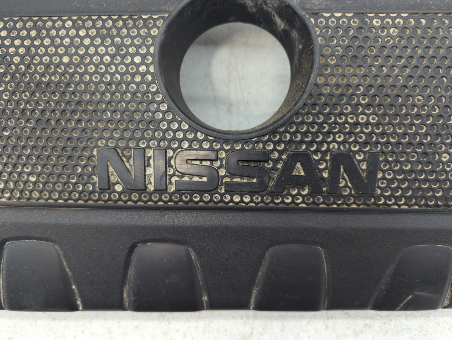 2016 Nissan Sentra Engine Cover - Oemusedautoparts1.com