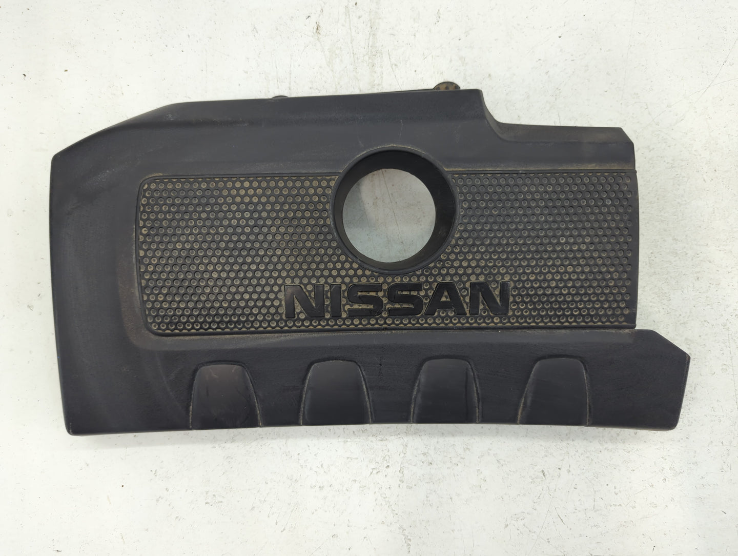2016 Nissan Sentra Engine Cover - Oemusedautoparts1.com